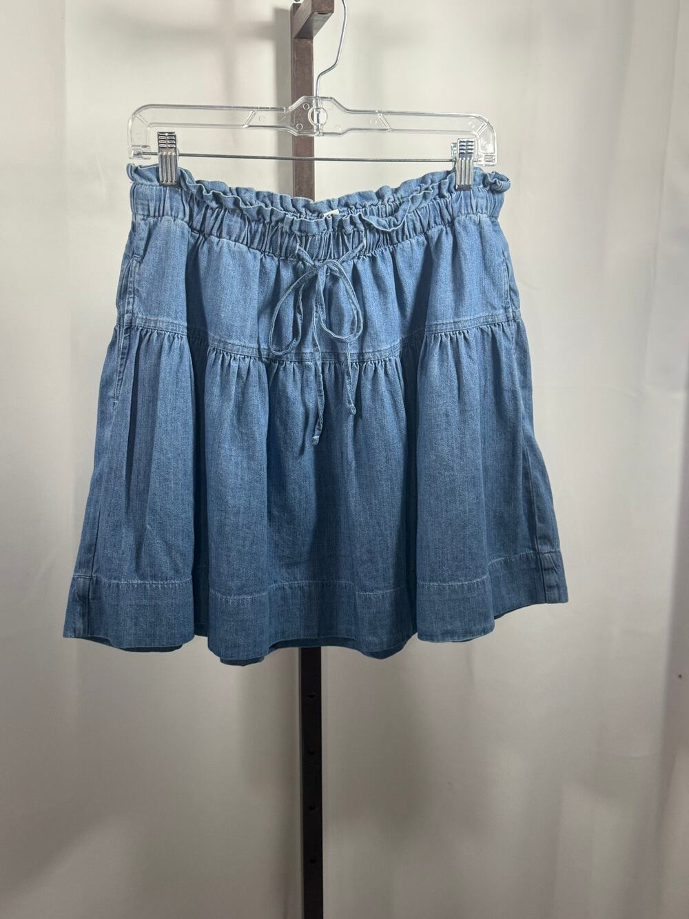 Chambray Tiered Mini Skirt Size 4/6 100% Cotton Elastic Waist Pockets